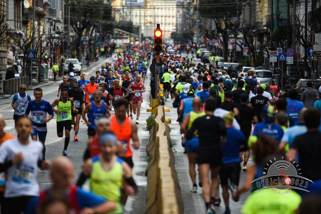 Napoli City Half Marathon corsa running persone