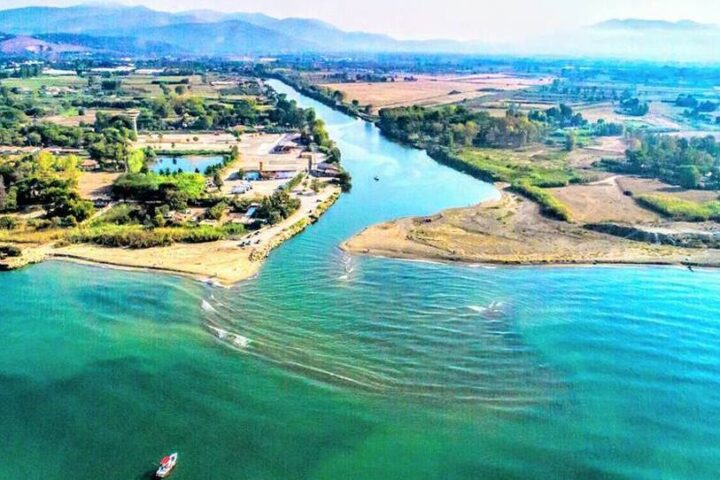 Fiume Garigliano la foce