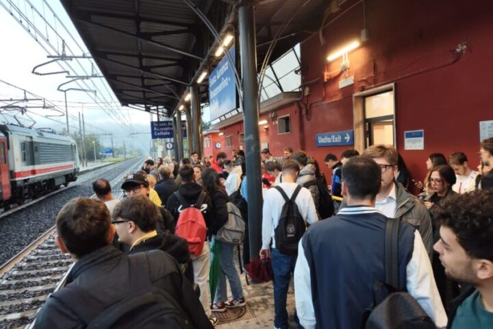 stazione di sessa aurunca