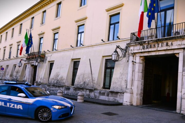 questura di caserta