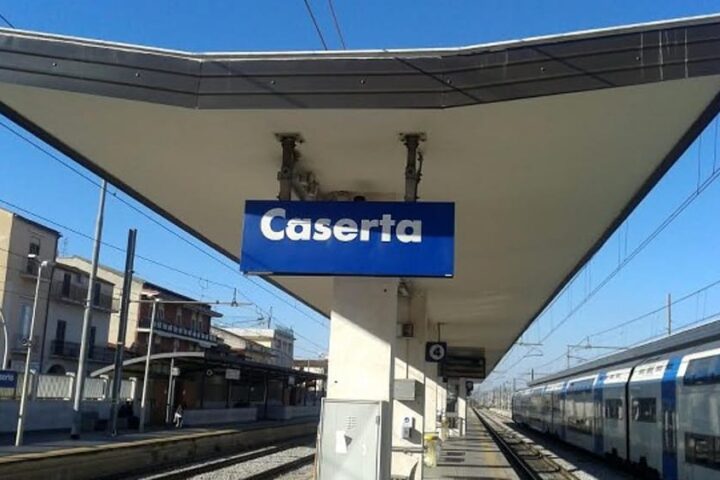 stazione ferroviaria