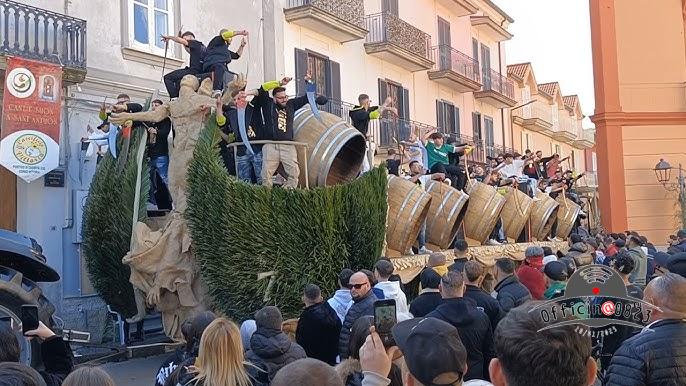 carri a portico