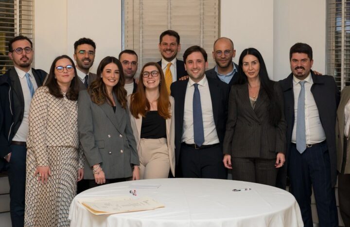 Domenico Fontana con il nuovo consiglio dell'Ugdcec di Napoli Nord