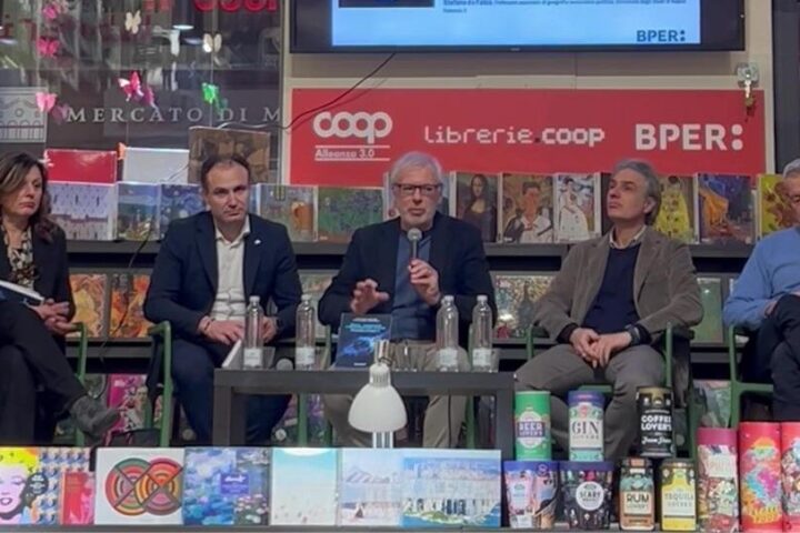 Presentazione libro Oliviero Casale Bologna 24 marzo 2026