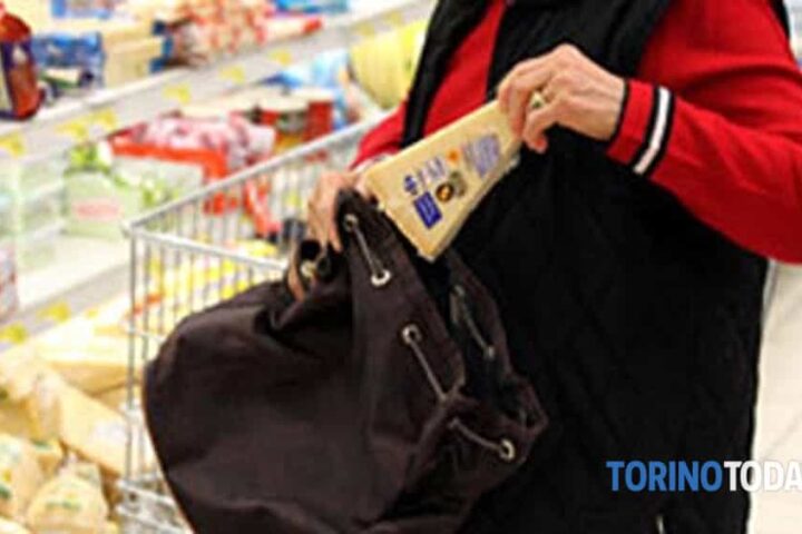 ladra ladro supermercato