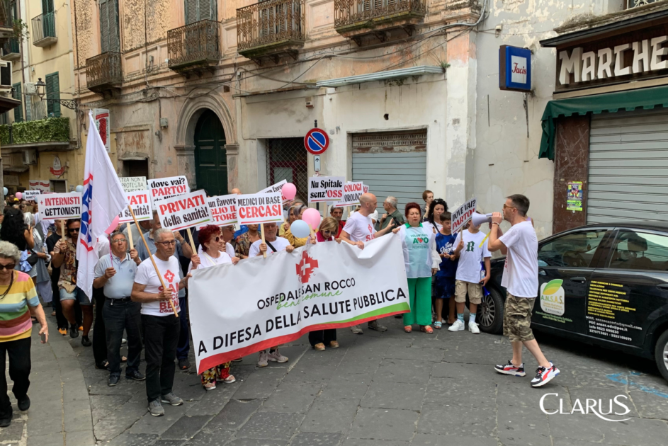 Sessa Aurunca Corteo Punto Nascita 2025 3