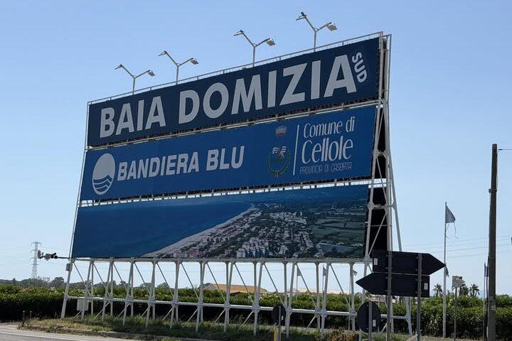BAIA DOMIZIA CARTELLONE