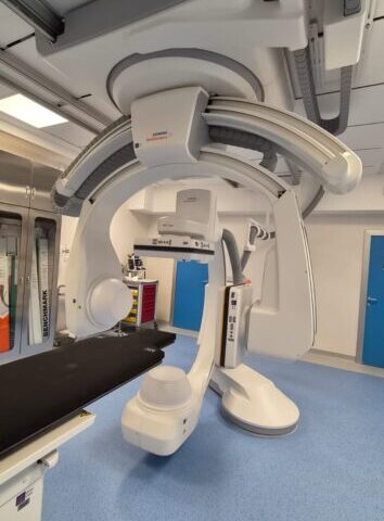 Foto Angiografo Biplano