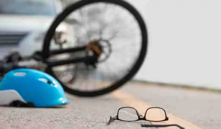ciclista investito