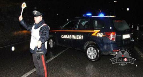 non si ferma alt carabinieri